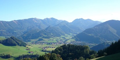 Pensionen - Umgebungsschwerpunkt: Fluss - Österreich - Blick auf Großraming - Lehnerhof