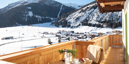 Pensionen - Skilift - Tirol - Ausblick genießen - Bergerhof
