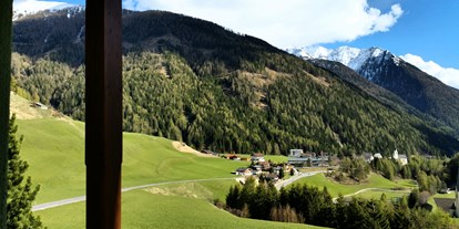 Pensionen - Umgebungsschwerpunkt: Berg - Tirol - Ausblick genießen - Bergerhof