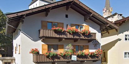Pensionen - Garage für Zweiräder - Tiroler Unterland - Bild Sommer - Pension Kometer***