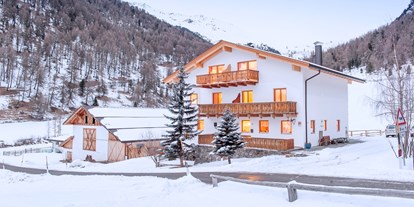 Pensionen - Umgebungsschwerpunkt: Berg - Italien - Der Inner-Glieshof im Winter: idealer Ausgangspunkt für Ski- und Schneeschuhtouren! - BIO-Bauernhof Inner-Glieshof