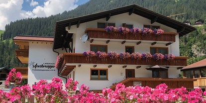 Pensionen - Umgebungsschwerpunkt: Berg - Tirol - Landhaus Moosbrugger
