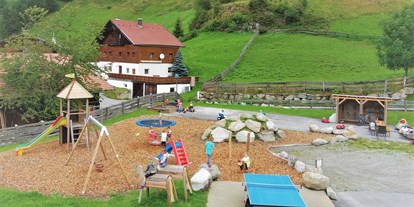 Pensionen - Frühstück: Frühstücksbuffet - Tirol - Kinderspielplatz der Veitenhof - Bio & Reiterhof der Veitenhof