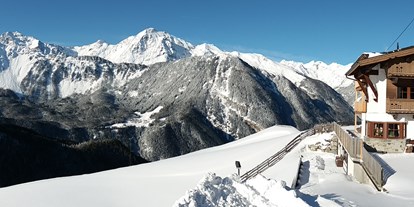 Pensionen - Radweg - Tirol - Winter im Ötztal - der Veitenhof -Ferienwohnung Tirol - Bio & Reiterhof der Veitenhof