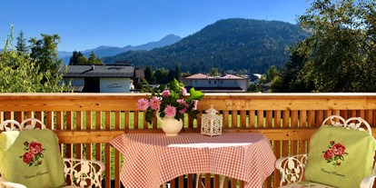 Pensionen - Umgebungsschwerpunkt: Berg - Tirol - Aussicht app. Harmony - HAUS ALPENGRUSS 
