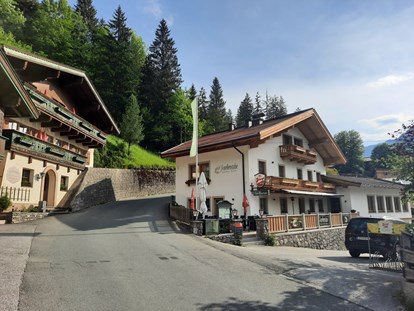 Pensionen - Garage für Zweiräder - Pinzgau - Gasthaus Pension Forellenstube