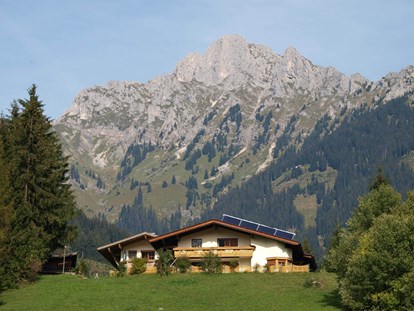 Pensionen - Umgebungsschwerpunkt: am Land - Tirol - unser Haus Blick Hahnenkamm - KOMFORT-FEWO BERGWELT HAHNENKAMM   - Lechtal - So/Wi