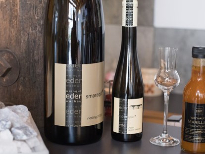 Pensionen - Umgebungsschwerpunkt: Strand - Köstlichkeiten aus dem brüderlichen Weingut "Eder" - Gästehaus Eder