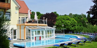 Pensionen - Pool - Thermal- und Sportpool  - Ferienapartment  im Biodorf Bad Waltersdorf