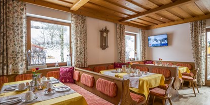Pensionen - Langlaufloipe - Tiroler Unterland - Frühstücksraum  - Cafe Pension Koller