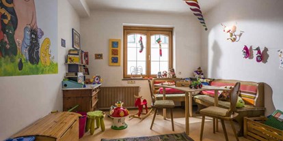 Pensionen - Umgebungsschwerpunkt: Fluss - Tirol - Kinderspielzimmer - Cafe Pension Koller