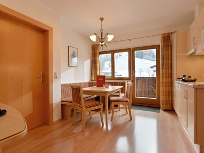 Pensionen - Umgebungsschwerpunkt: am Land - Tirol - Appartement 4 Wohnküche - Frühstückspension Appartements Steinbacher****